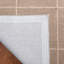 Tapis beige en laine / coton touffeté à la main -86777598
