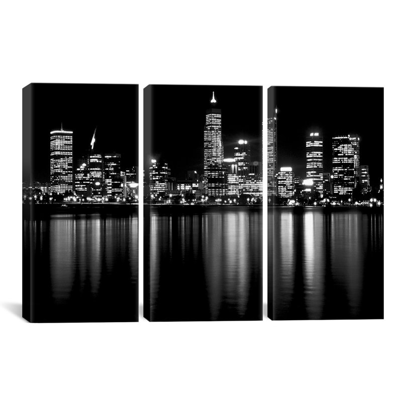 Centre-ville - reproduction de photo sur toile, H 60 po x l 90 po x P 1,5 po