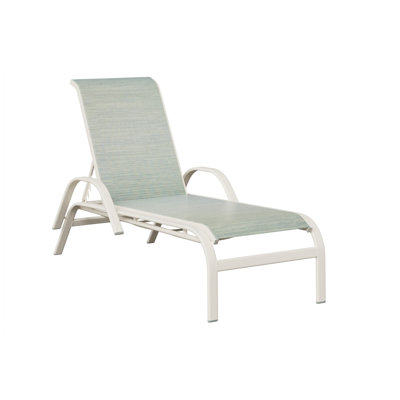 Chaise longue en aluminium blanc mat avec tissu Sling Martinique Berlin Gardens Murphy