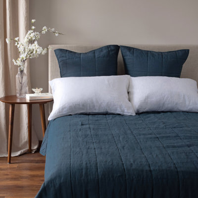 French Linen Quilt Set