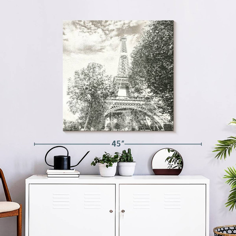 Eiffel, 30" H x 30" W