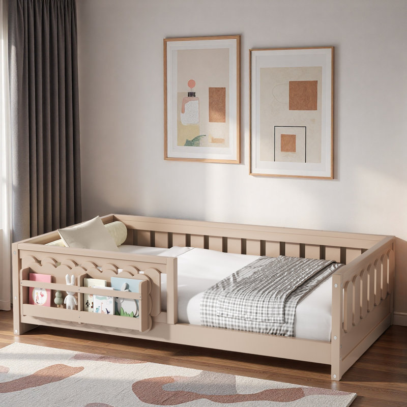 Lit plateforme en bois avec garde-corps et tablettes de rangement, Lit simple