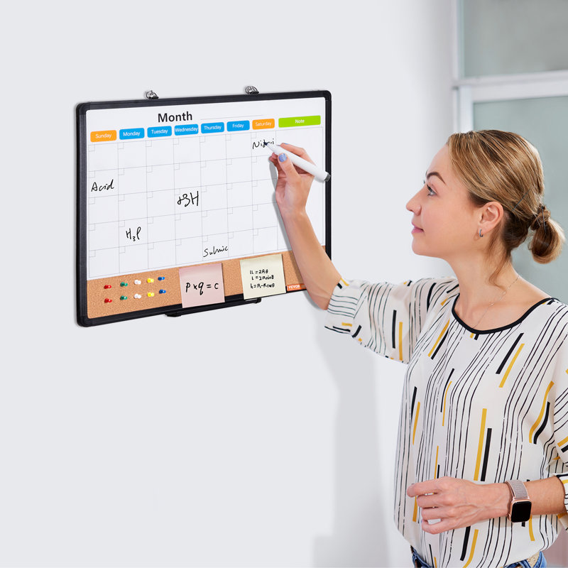 Tableau mensuel avec tableau blanc et tableau de liège, H 20 po x l 25 po x P 1 po