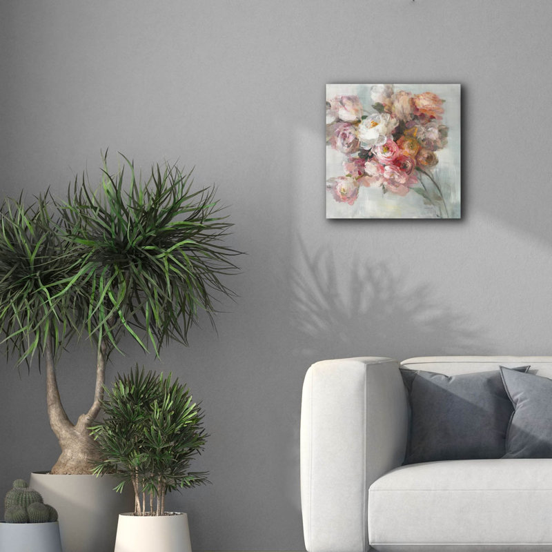 «Blush Bouquet» par Danhui Nai, art mural sur toile, H 18 po x l 18 po