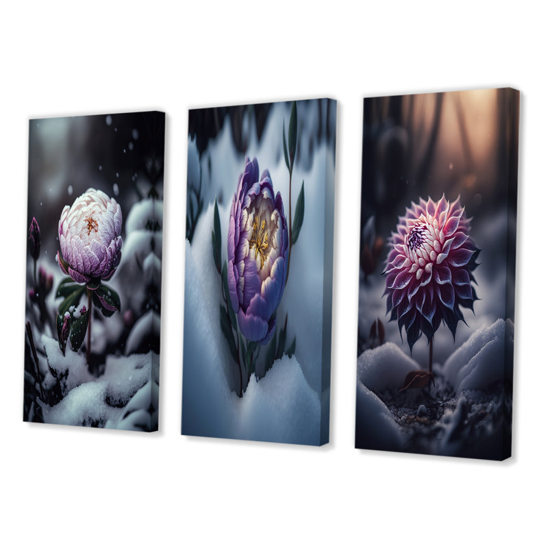 «A Blooming Puple Peony Flower in Winter», ensemble de 3 impressions, H 28 po x l 36 po, Toile tendue