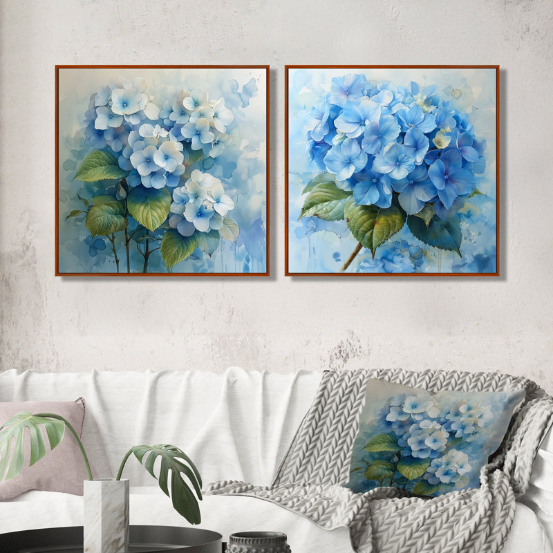 «Soft Soft Hydrangea Serenade I» - décoration murale hydrangée - art mural traditionnel 2 pièces, H 16 po x l 33 po, Brun