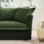 Fauteuil en chenille avec assise large et profonde pour un confort optimal, coutures fines, housses amovibles, structure, coussins luxueux, siège, tissu respirant, housses antitaches
