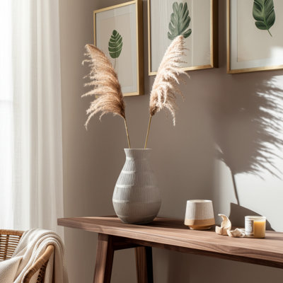 Vase de table texturé décoratif en terre cuite avec détails linéaires - Vase de fleurs rond moderne pour la décoration intérieure