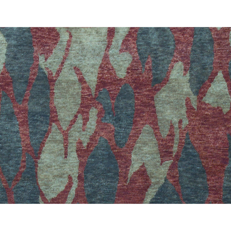 Abstract Area Rug in Red/Brown