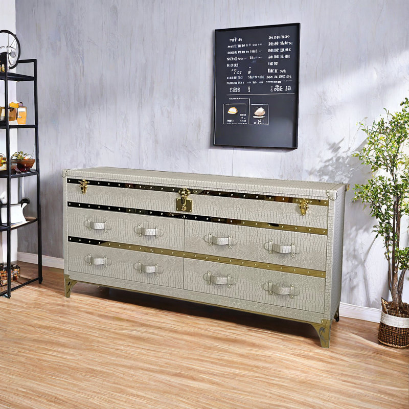 Buffet en cuir effet crocodile 71,25 po