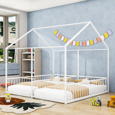 Lits simples et lits plateforme simple en forme de maison