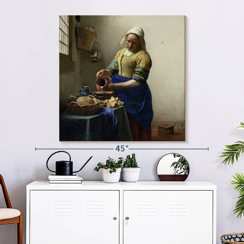 Leisha The Milkmaid, H 33 po x l 33 po