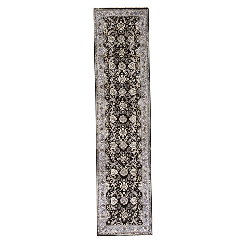 Tapis noir / gris 2 pi 5 po x 10 pi 1 po One-of-a-Kind