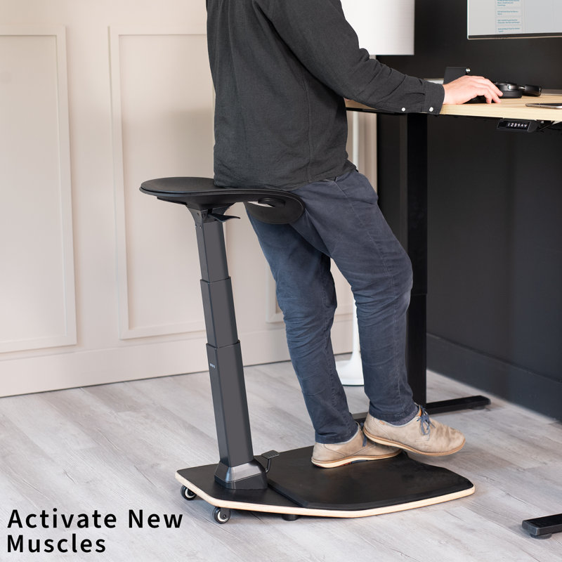 Black Ergonomic Leaning Chair with Anti-Fatigue Mat