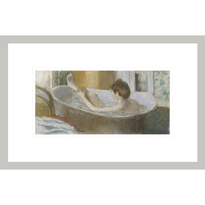 «Woman in Her Bath Sponging Her Leg» par Edgar Degas, impression giclée encadrée