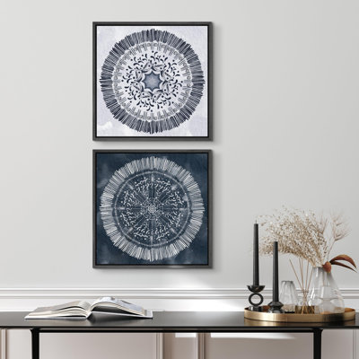 Ensemble de 2 bagues en bois de mandala délavé bleu marine sur toile abstraite encadrées