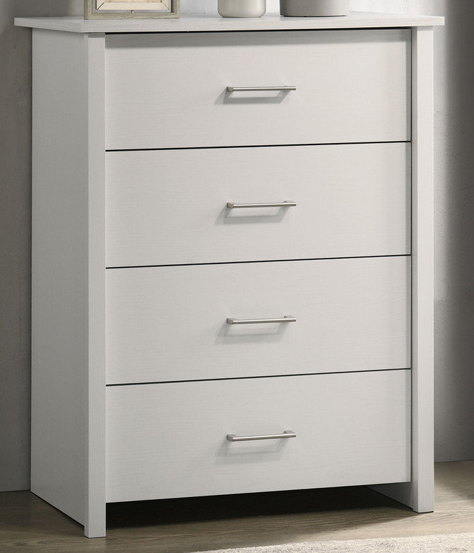 Seraphiel 32"W White 4-Drawer Chest with Silver Handles