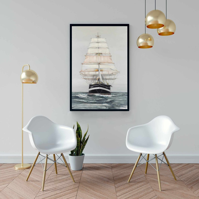 Bateau expédiant doucement par un jour nuageux - décor de toile marine grise, H 37,25 po x l 25,25 po