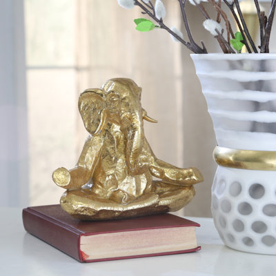 Eichorn Figurine Elephant Resin Polyresin Seated Pose Decorative Sculpture with Modern Versatile Design
