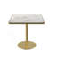 Table de salle à manger carrée moderne avec plateau en faux marbre, assemblage facile, structure en métal robuste pour une utilisation élégante et durable