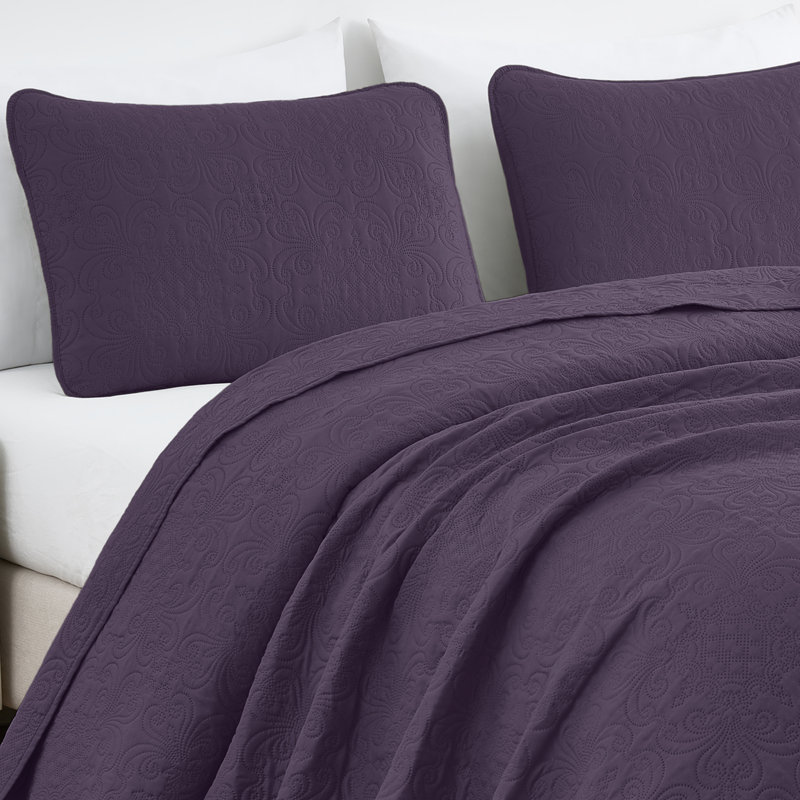 Luca 3-Piece Lightweight Microfiber Oversized Bedspread Set, King Coverlet/Bedspread + 2 King Shams, Purple