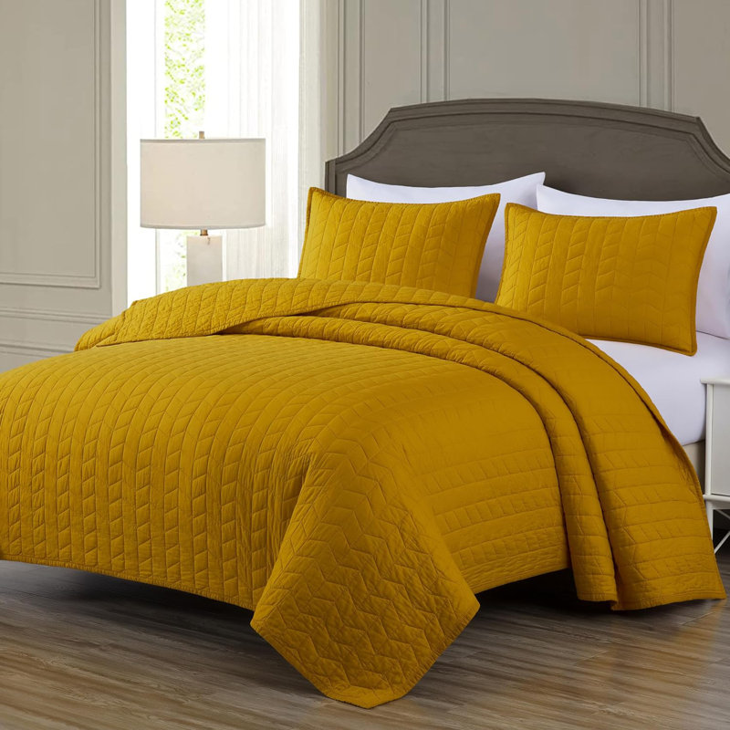 Mustard Yellow King Cotton Reversible Quilt Set
