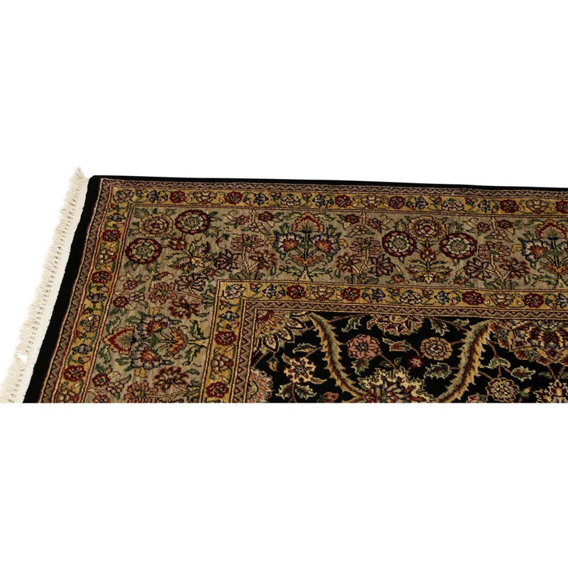 Hand Woven Wool Oriental Area Rug