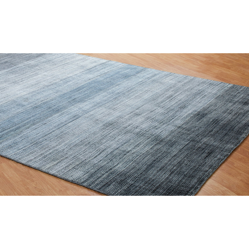 Maidenhead Ombre Area Rug in Blue, Rectangle 2' x 3'