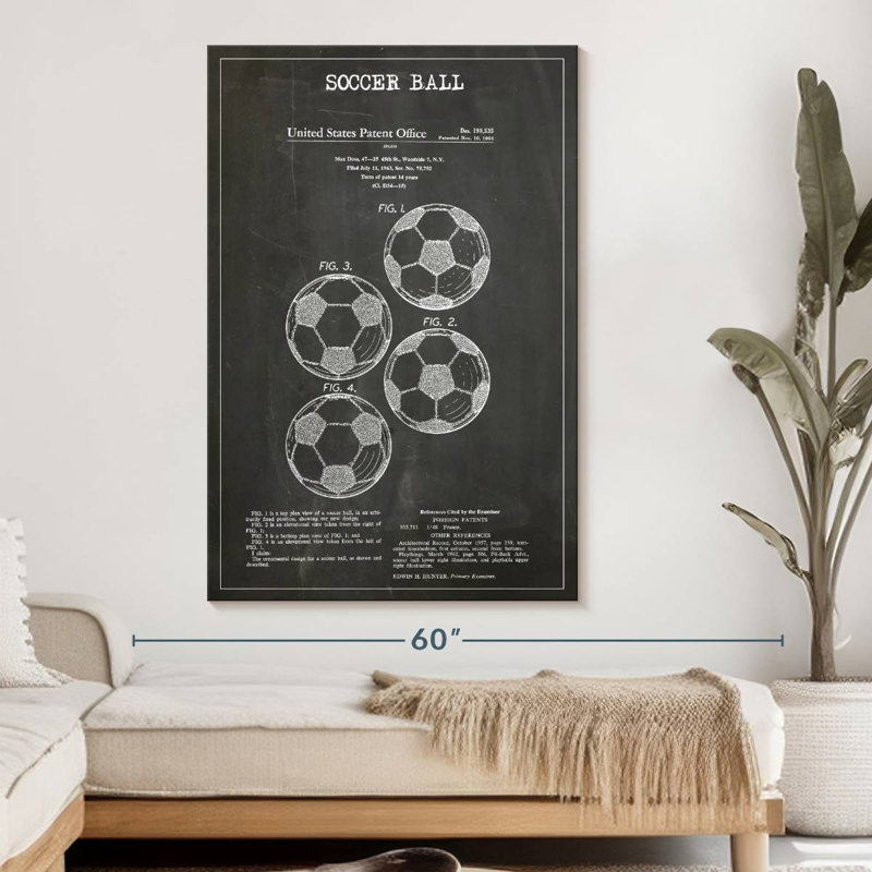 Ballon de soccer, brevet BW sur toile, H 51 po x l 34 po x P 1,25 po
