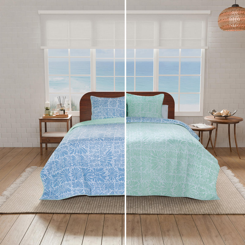 Southern Tide Eldora Full/Queen Blue Quilt, Queen Quilt