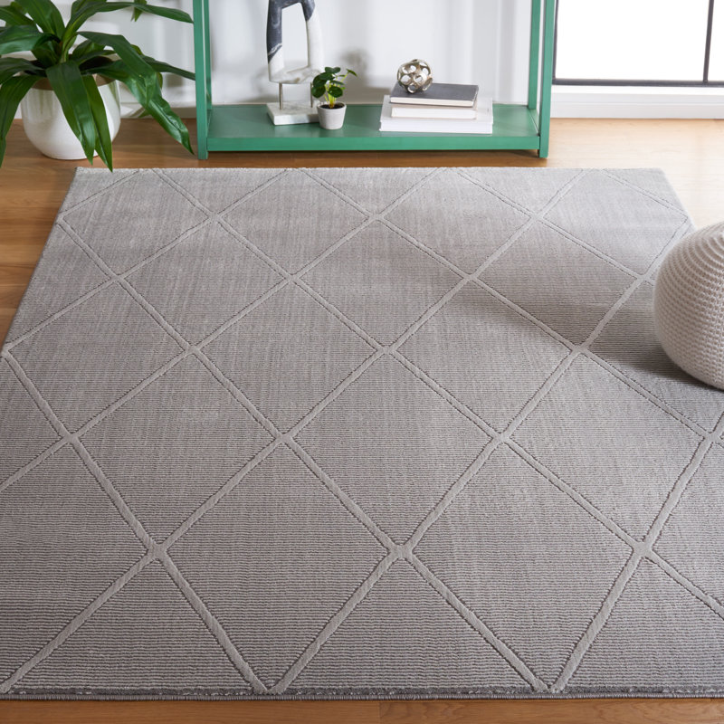Tapis gris en polyester tissé à la main Iarla, Rectangle 5 pi 3 po x 7 pi 7 po