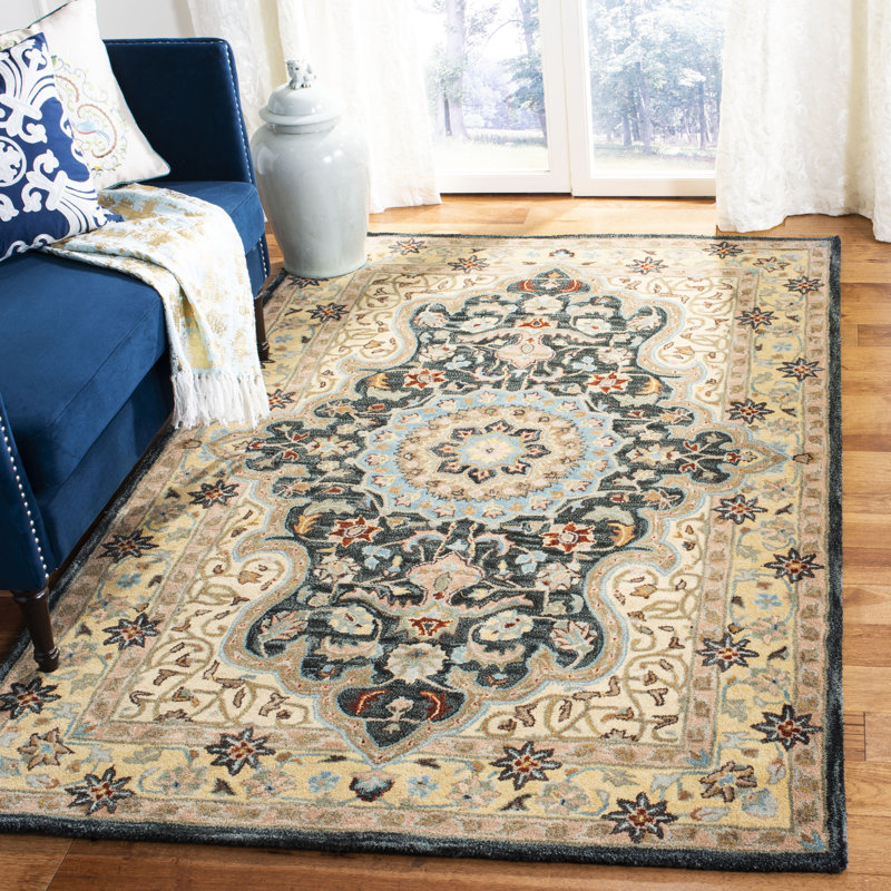 Kuhlman Hand Tufted Wool/Cotton/Latex Oriental Rug in Black/Cream, Rectangle 5' x 8'