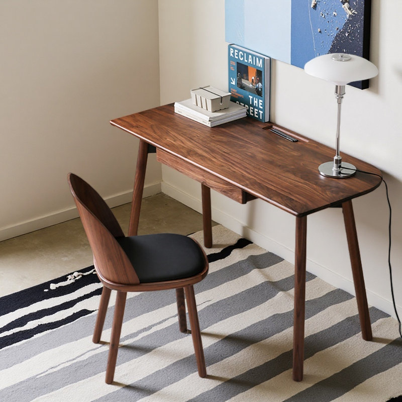 Small sized desk and chair set