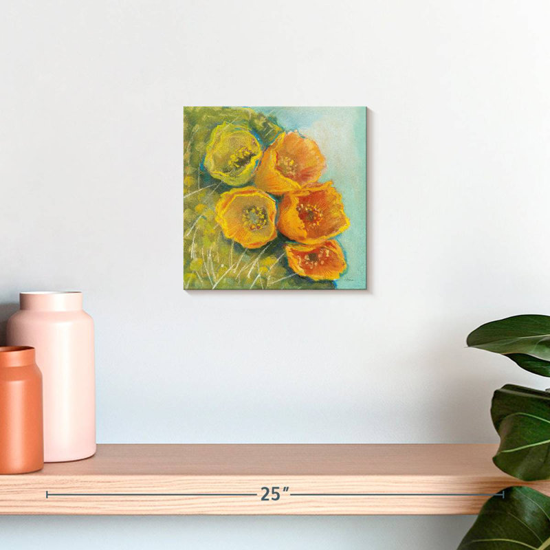 Plante grasse en fleurs II, H 10 po x l 10 po
