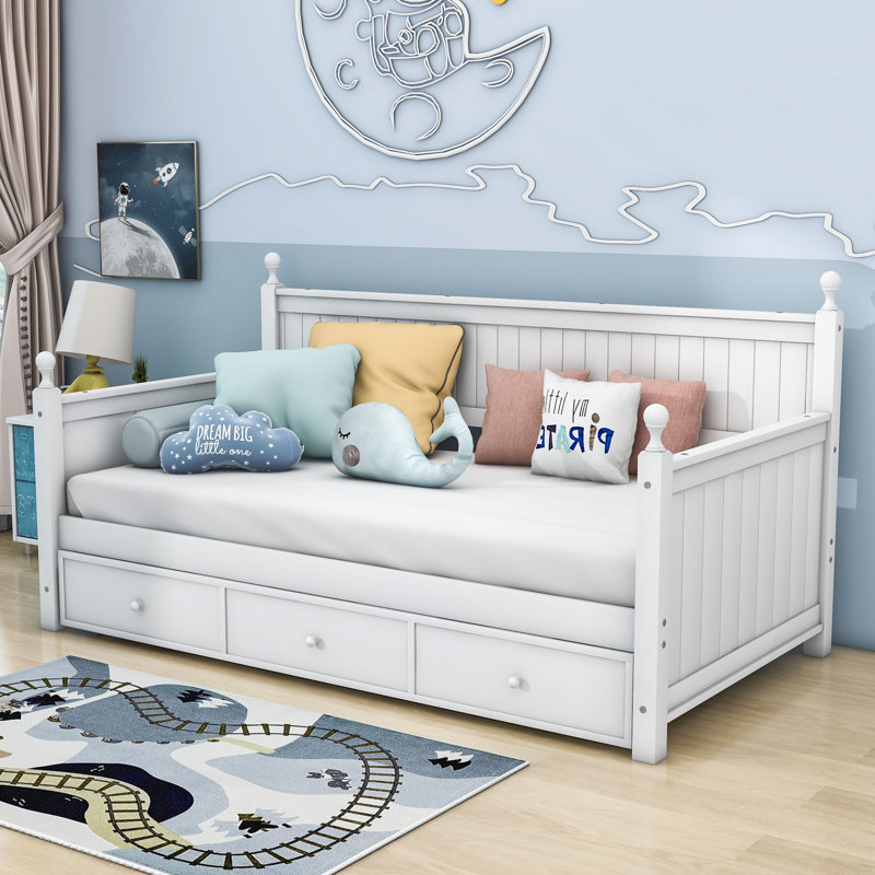 Lit de jour simple en bois avec trois tiroirs Bengoa, Blanc