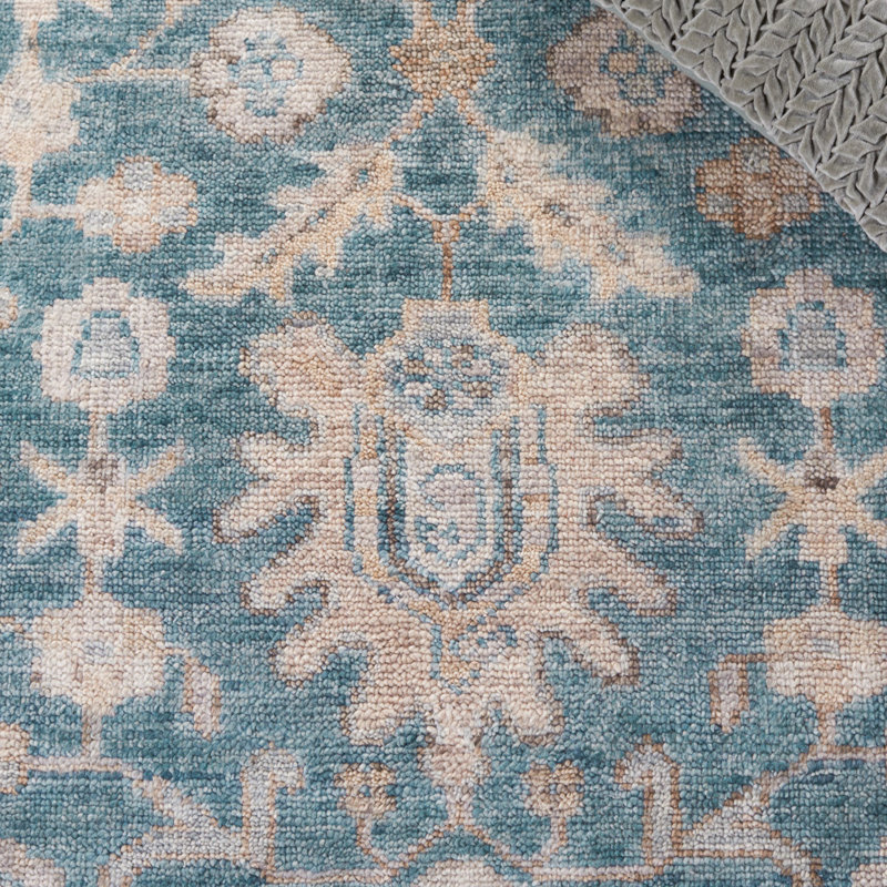 Oriental Hand-Knotted Blue / Beige Area Rug, Rectangle 6' x 9'
