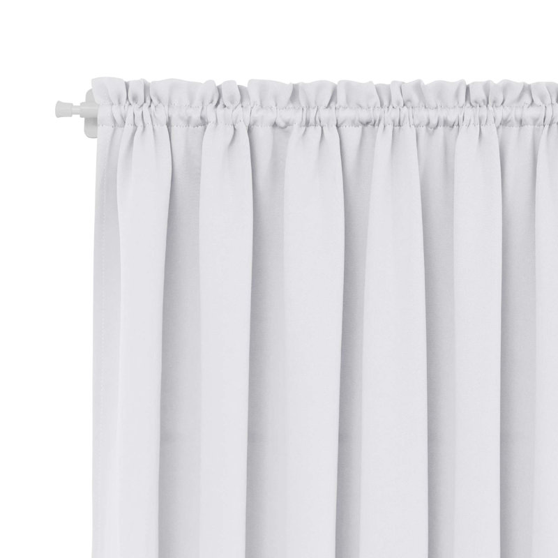 Rideau simple occultant et isolant Penryn, l 54 po x L 72 po, Blanc grisâtre clair