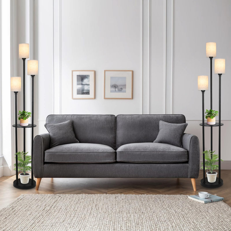 Lampe sur pied moderne et minimaliste dorée avec deux tablettes: éclairage élégant, fonctionnel et pratique, Noir