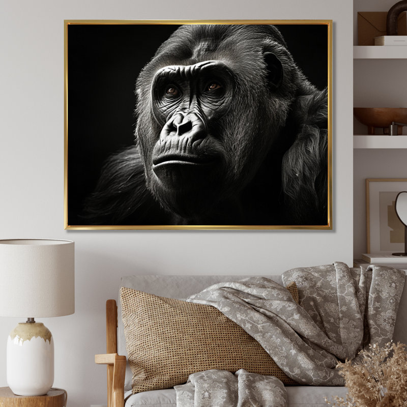 «Black and White Gorilla Majestic I» sur toile, Cadre flottant doré, H 16 po x l 32 po x P 1 po