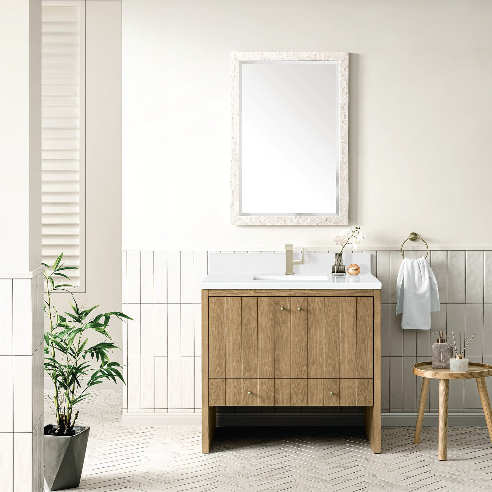 Hudson 36" Single Bathroom Vanity Base, Light Natural Oak