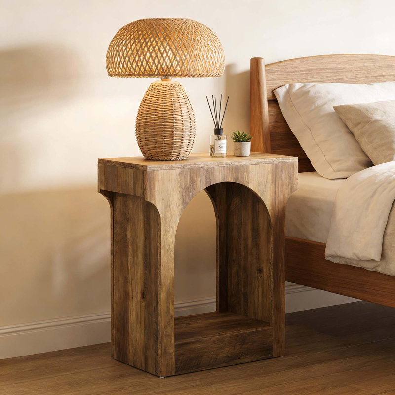 Table de bout arquée en bois: design moderne Mid-Century à 2 niveaux