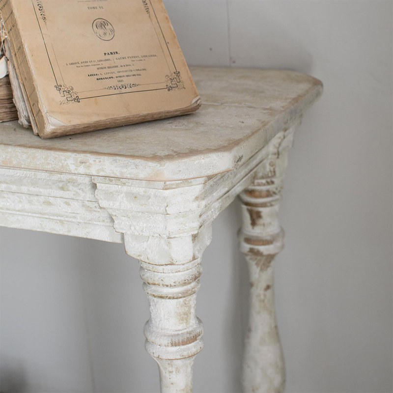 Console de style champêtre