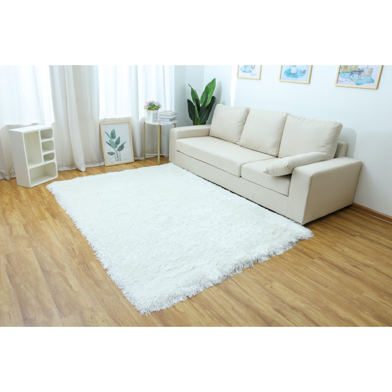 Tapis blanc Felicisimo, Rectangle 7 pi 9 po x 9 pi 9 po