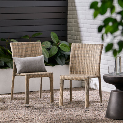 Chaises d'appoint de patio empilables Takhiya