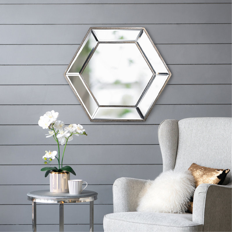 Miroir mural hexagonal unique pour une décoration intérieure élégante
