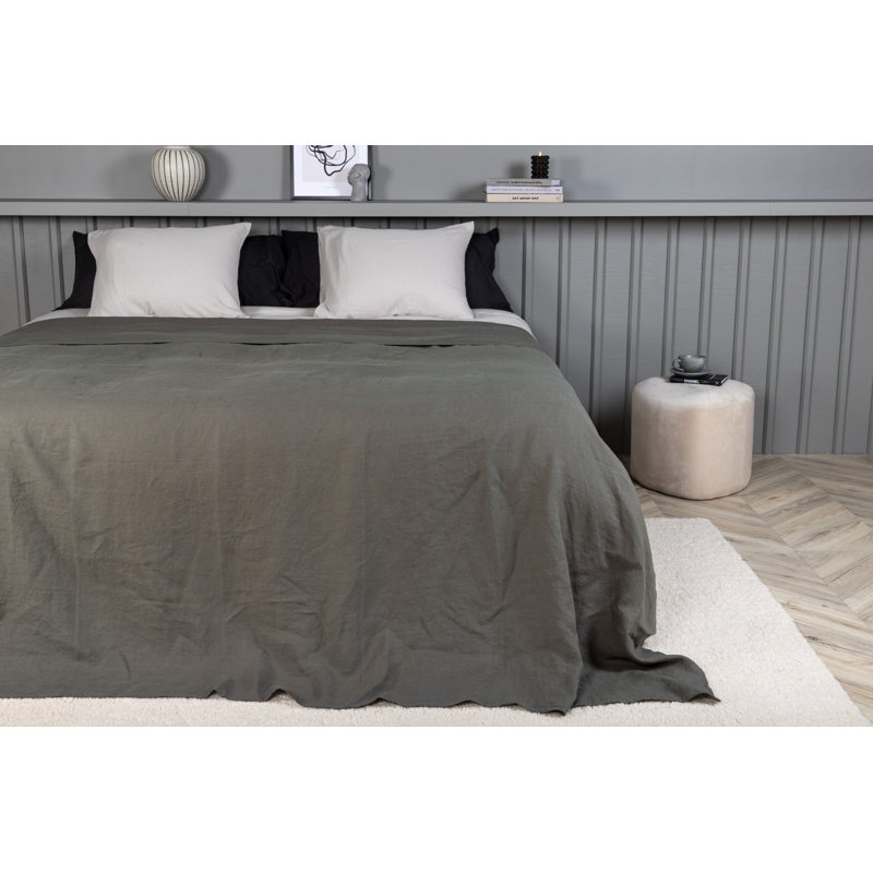 Milo 100% Linen Solid Colour Bedspread, Light Grey