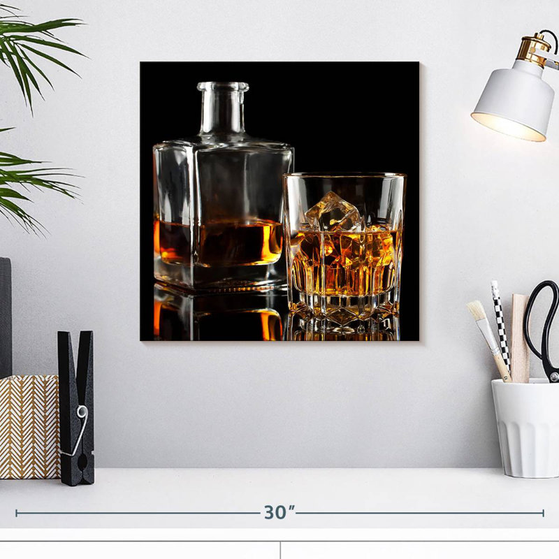 Yarlin Whiskey Decanter Set