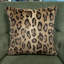 Ensemble de coussins décoratifs en fausse fourrure Thomas Collection® Jaguar-134529726