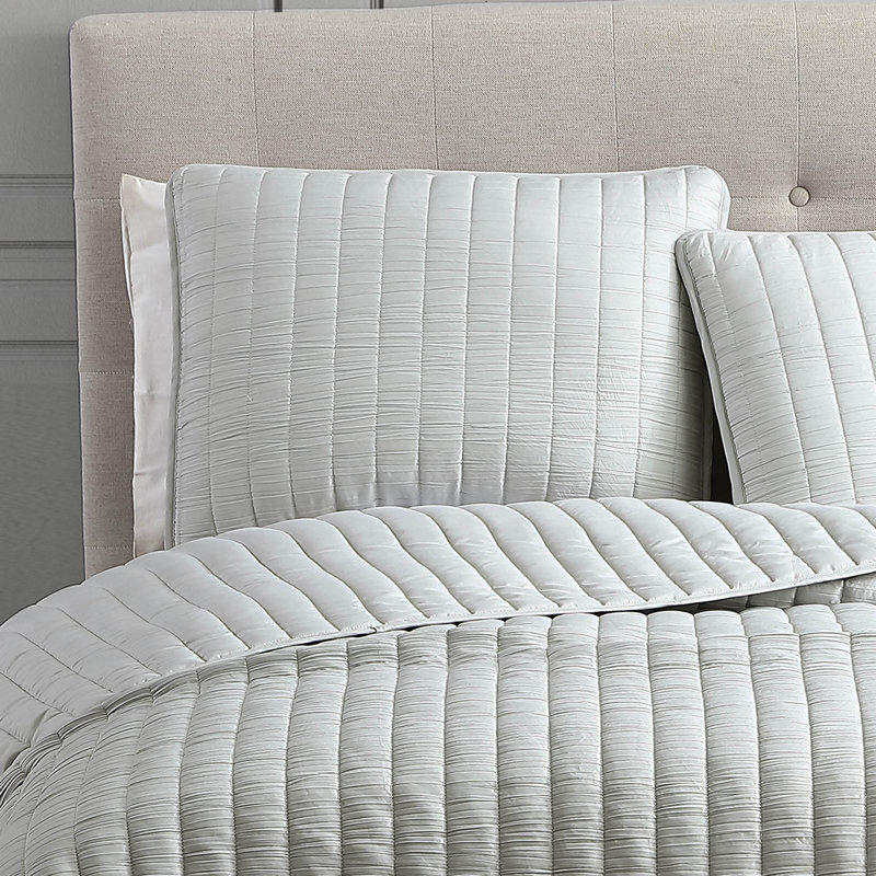 Light Gray King Reversible Polyester Quilt Set
