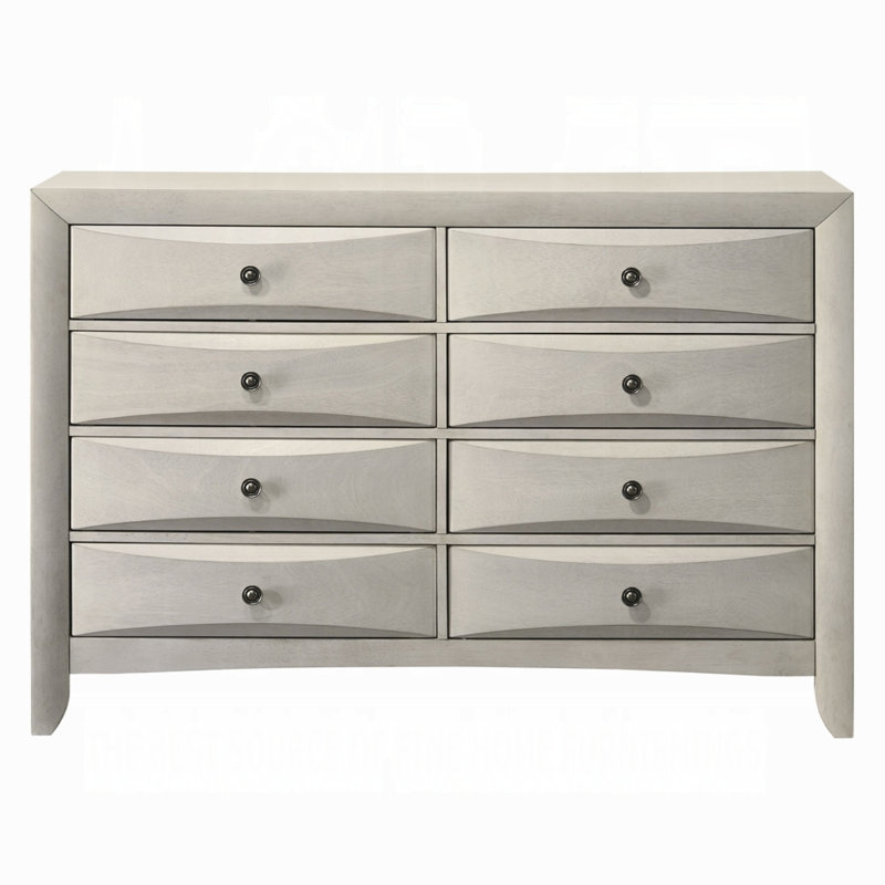 Lyman Dresser